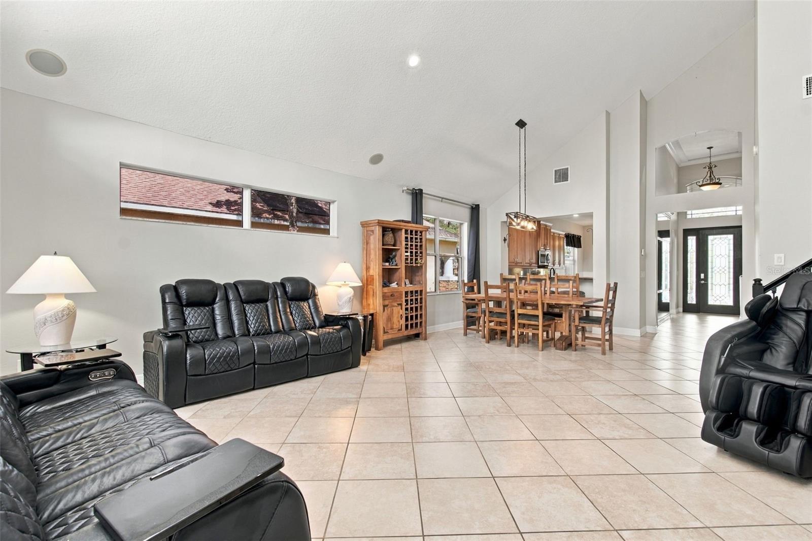 12227 OAK RAMBLE DR — photo 18