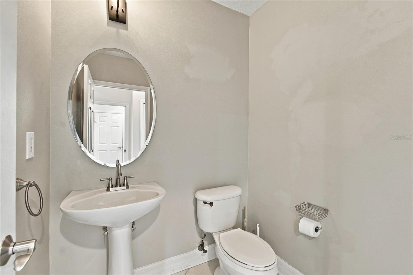 12227 OAK RAMBLE DR — photo 32