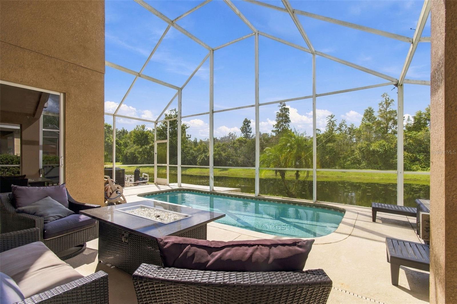 12227 OAK RAMBLE DR — photo 2