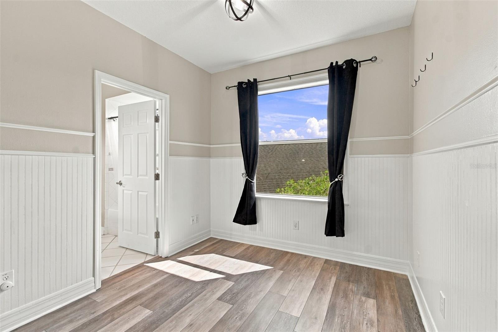 12227 OAK RAMBLE DR — photo 44