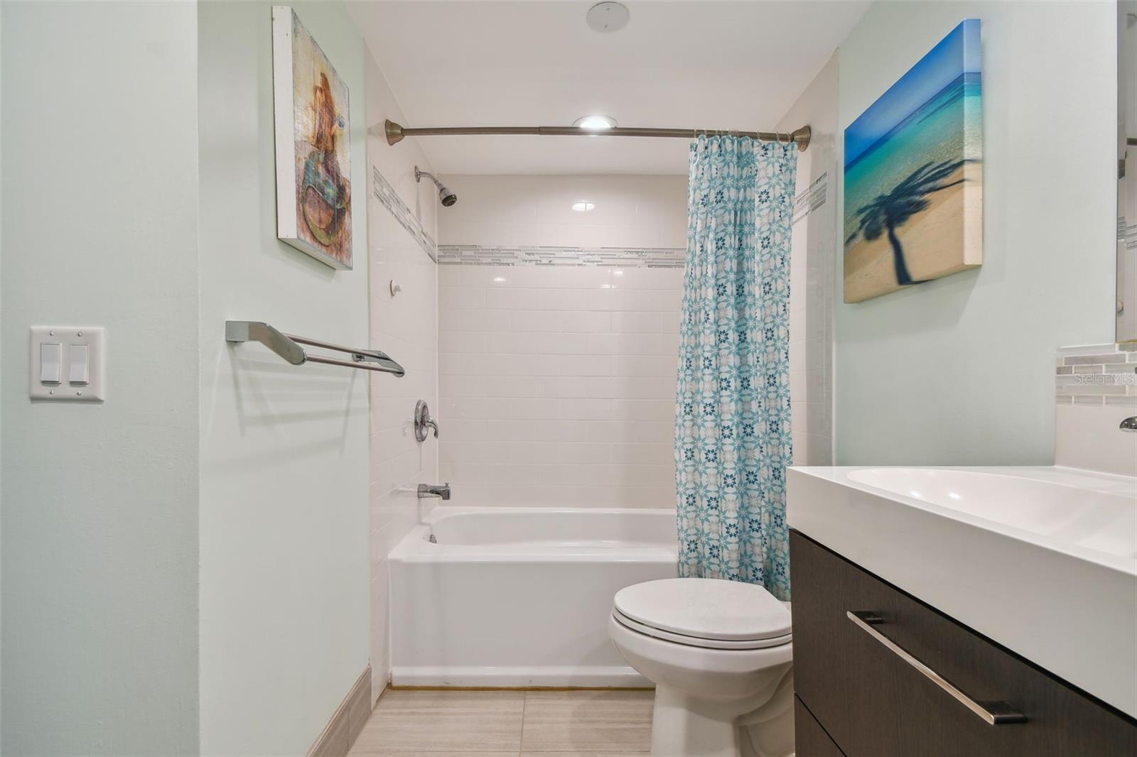 644 ISLAND WAY #505 — photo 30