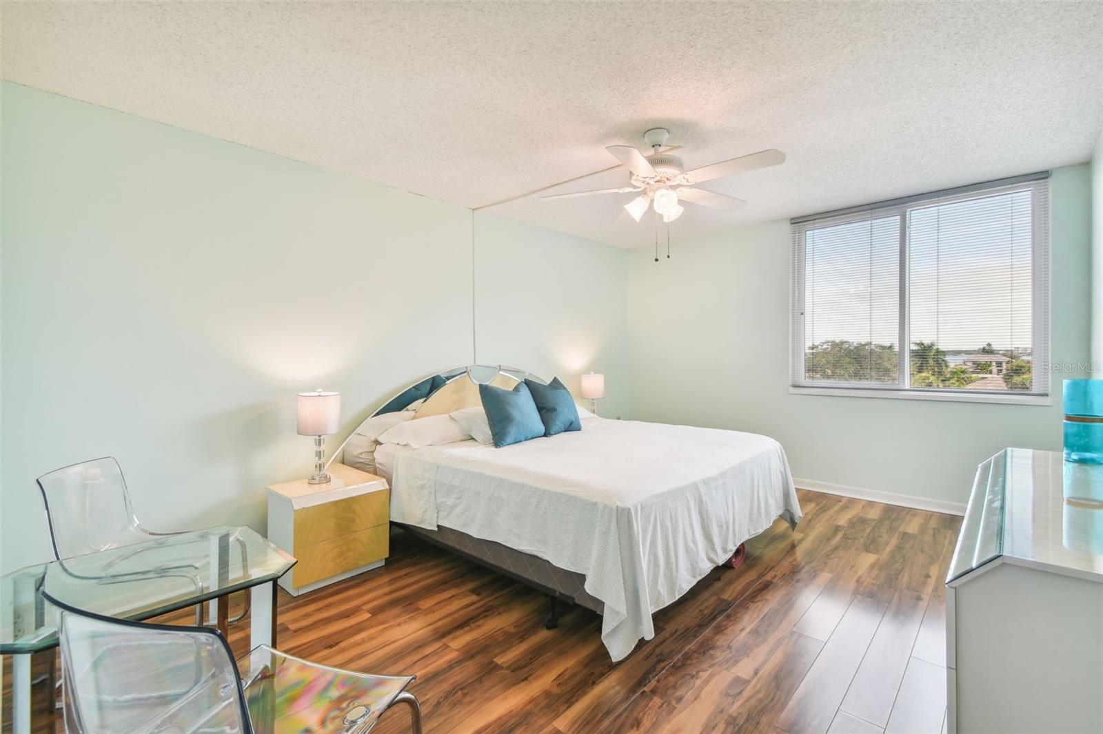 644 ISLAND WAY #505 — photo 32