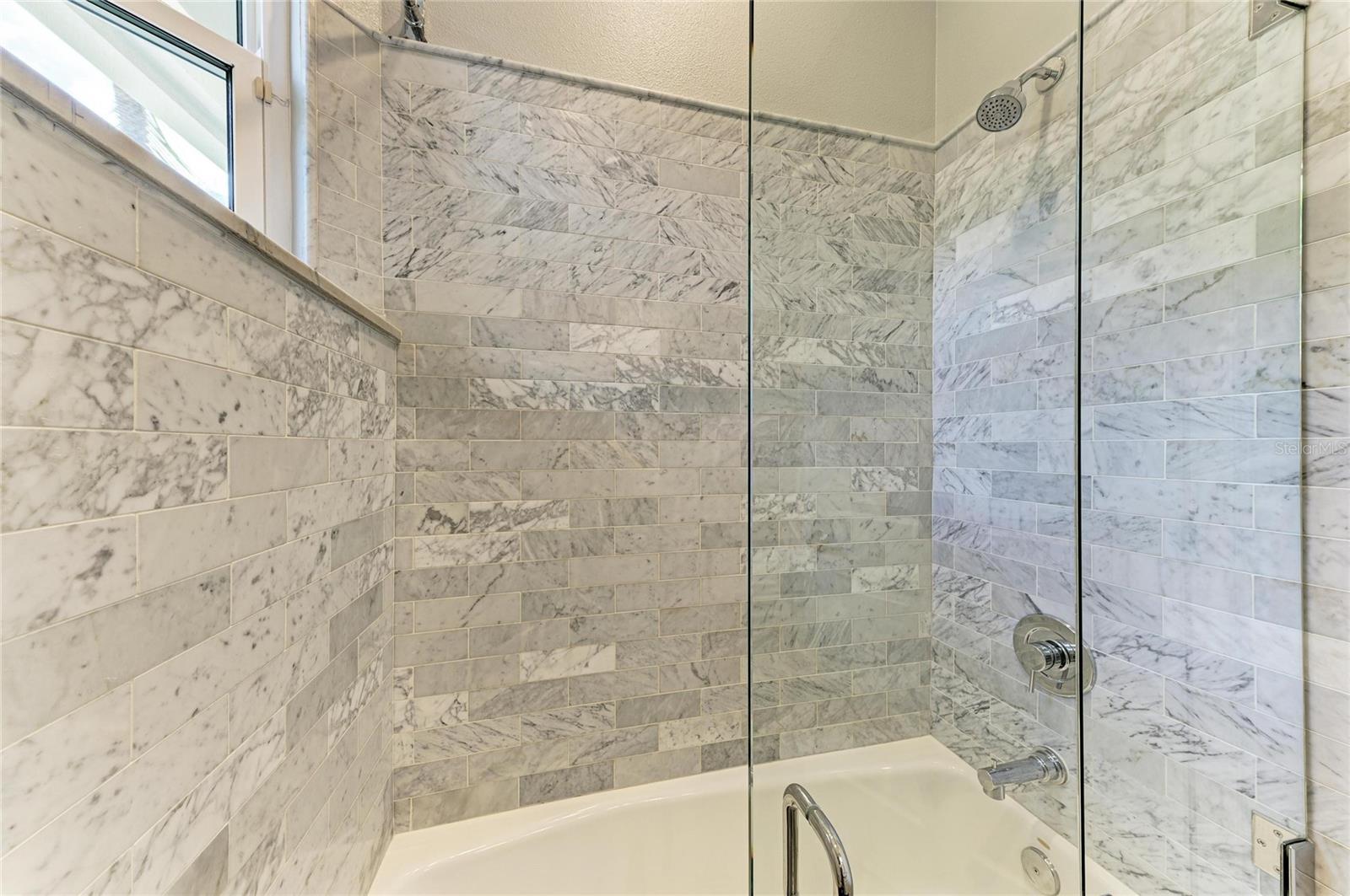 8352 CANARY PALM CT — photo 37