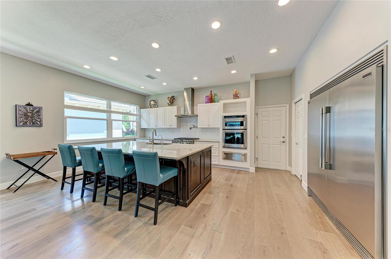 8352 CANARY PALM CT — photo 14