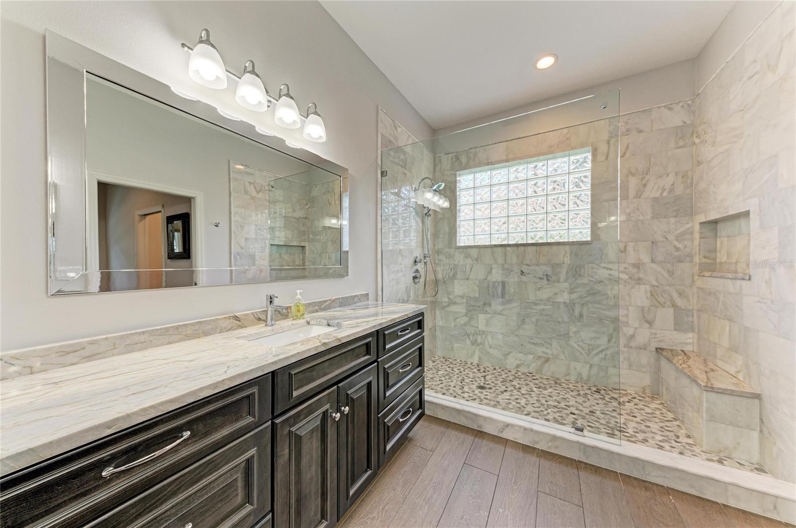 8352 CANARY PALM CT — photo 29
