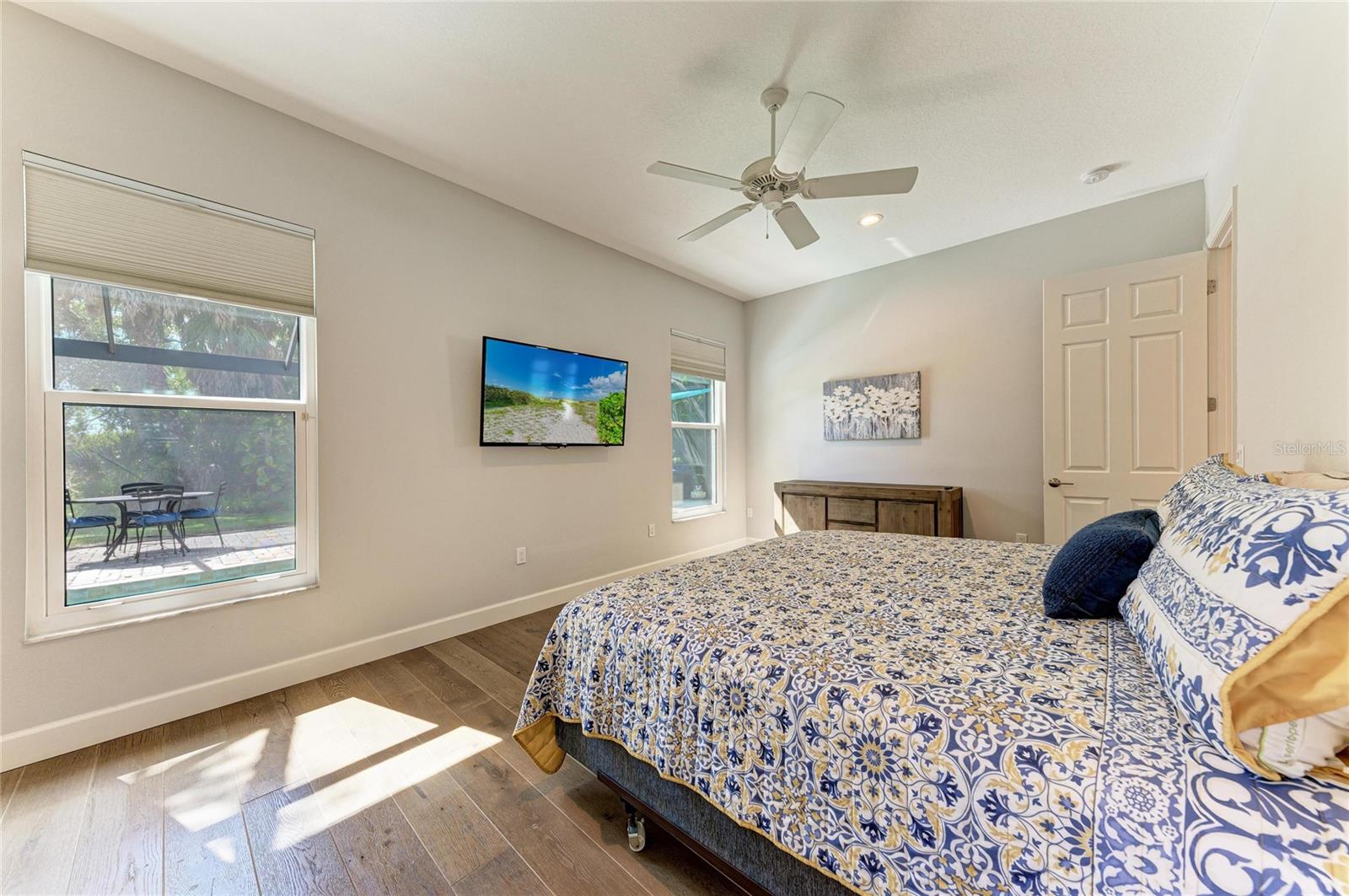 8352 CANARY PALM CT — photo 26