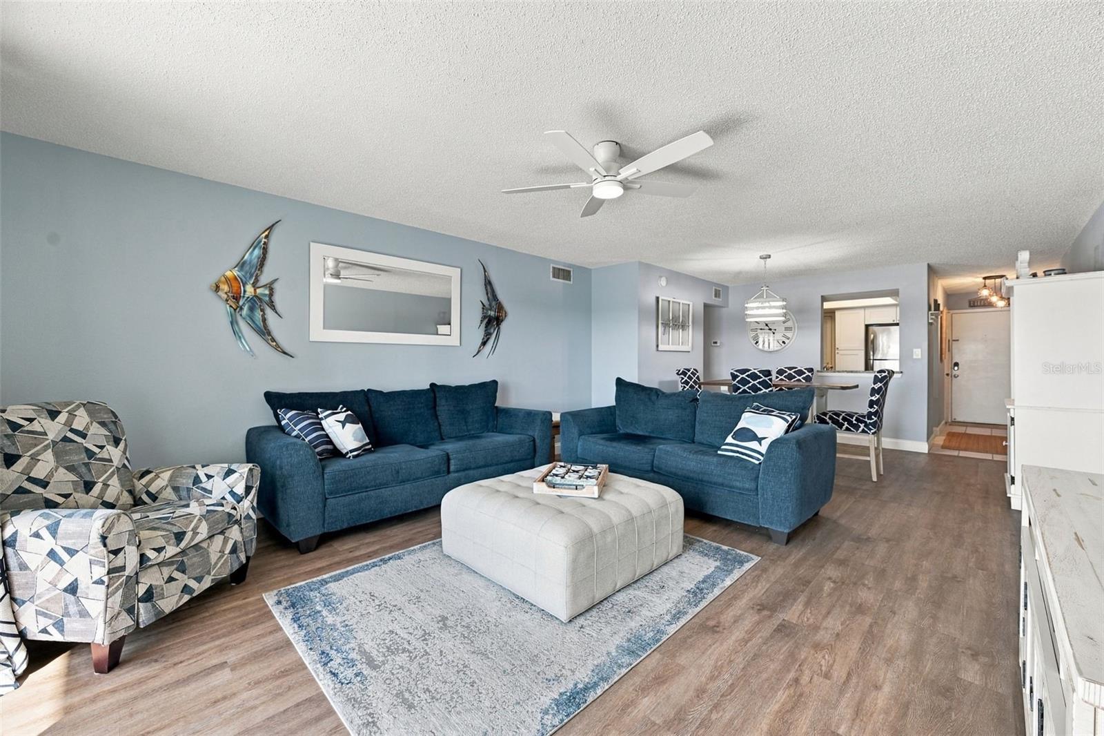 285 107TH AVE #407 — photo 9