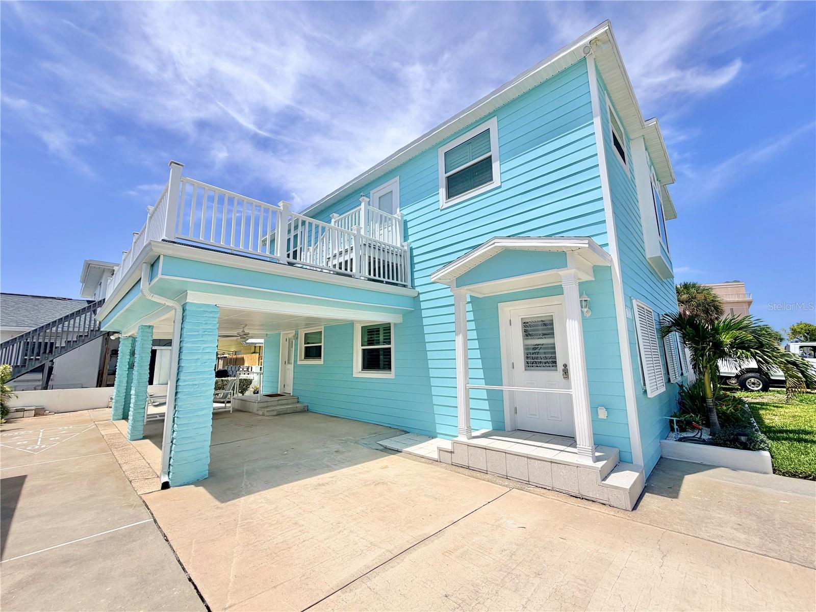 144 CORAL AVE #B — photo 4