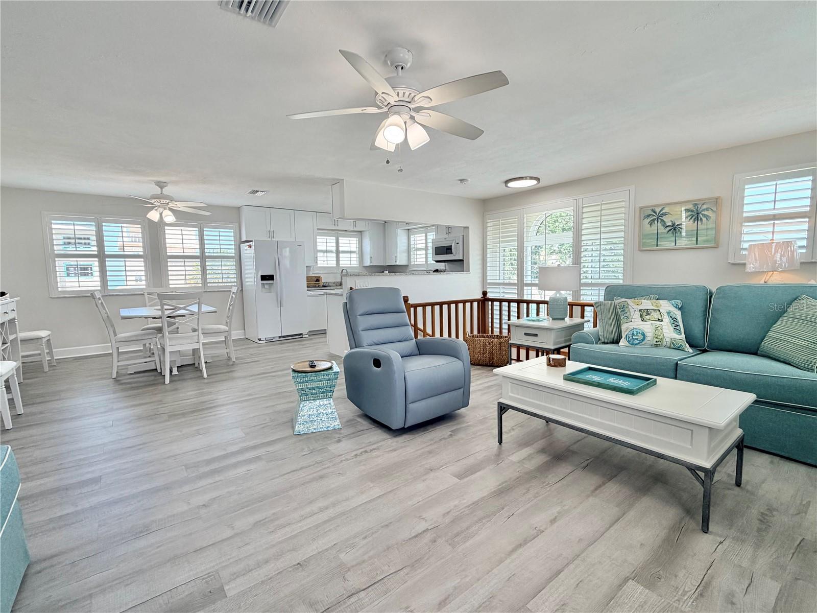 144 CORAL AVE #B — photo 9