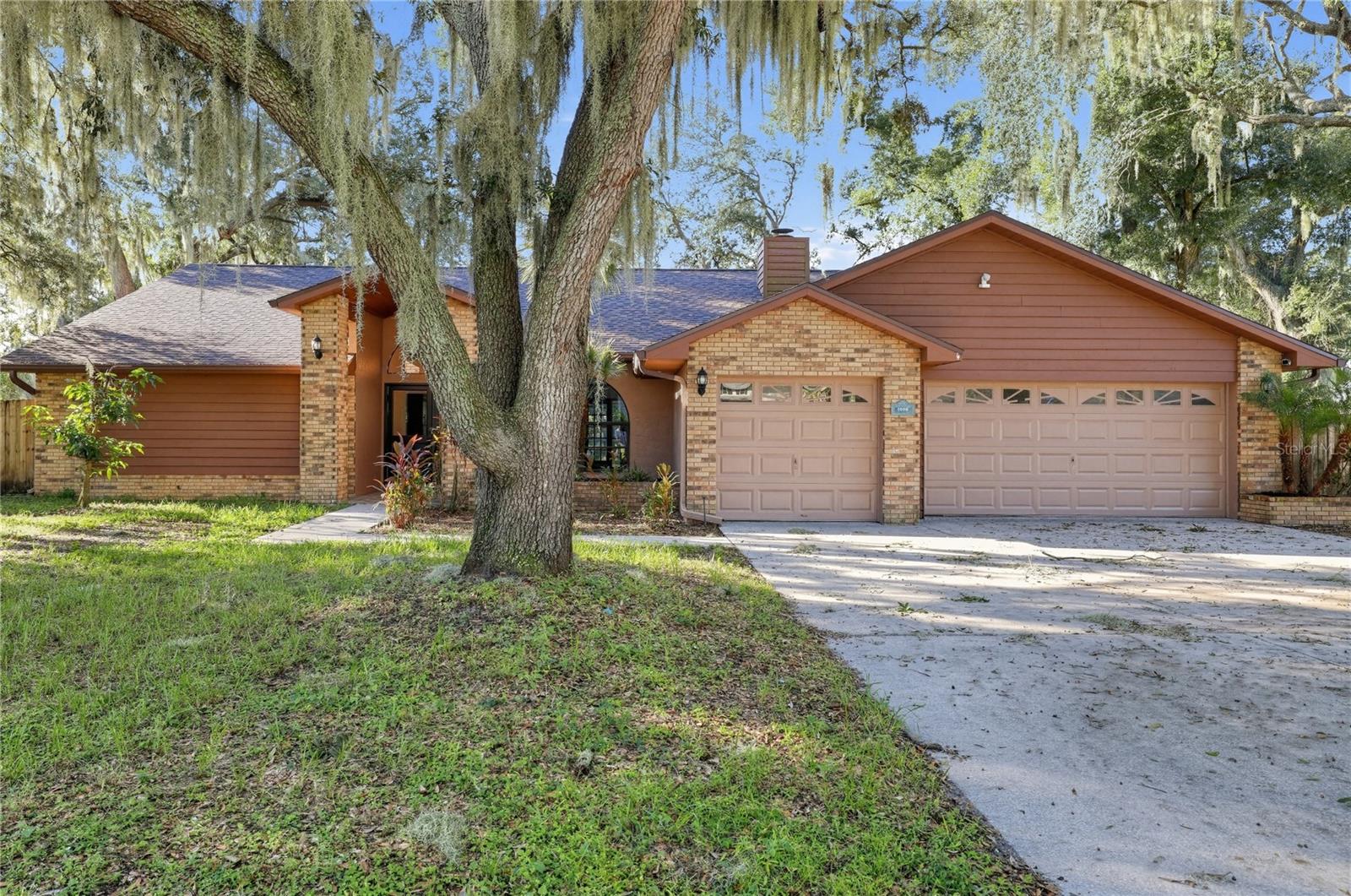 1005 HOLLYBERRY CT — photo 3