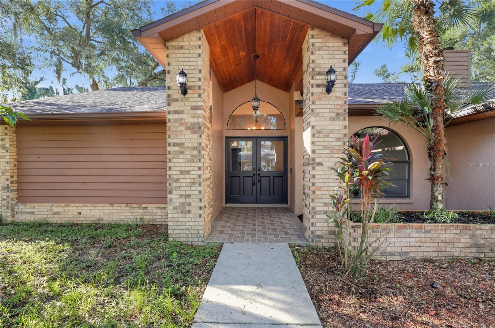 1005 HOLLYBERRY CT — photo 5