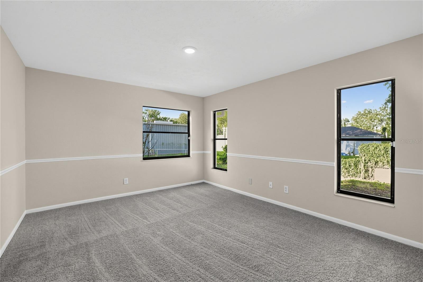 1005 HOLLYBERRY CT — photo 15