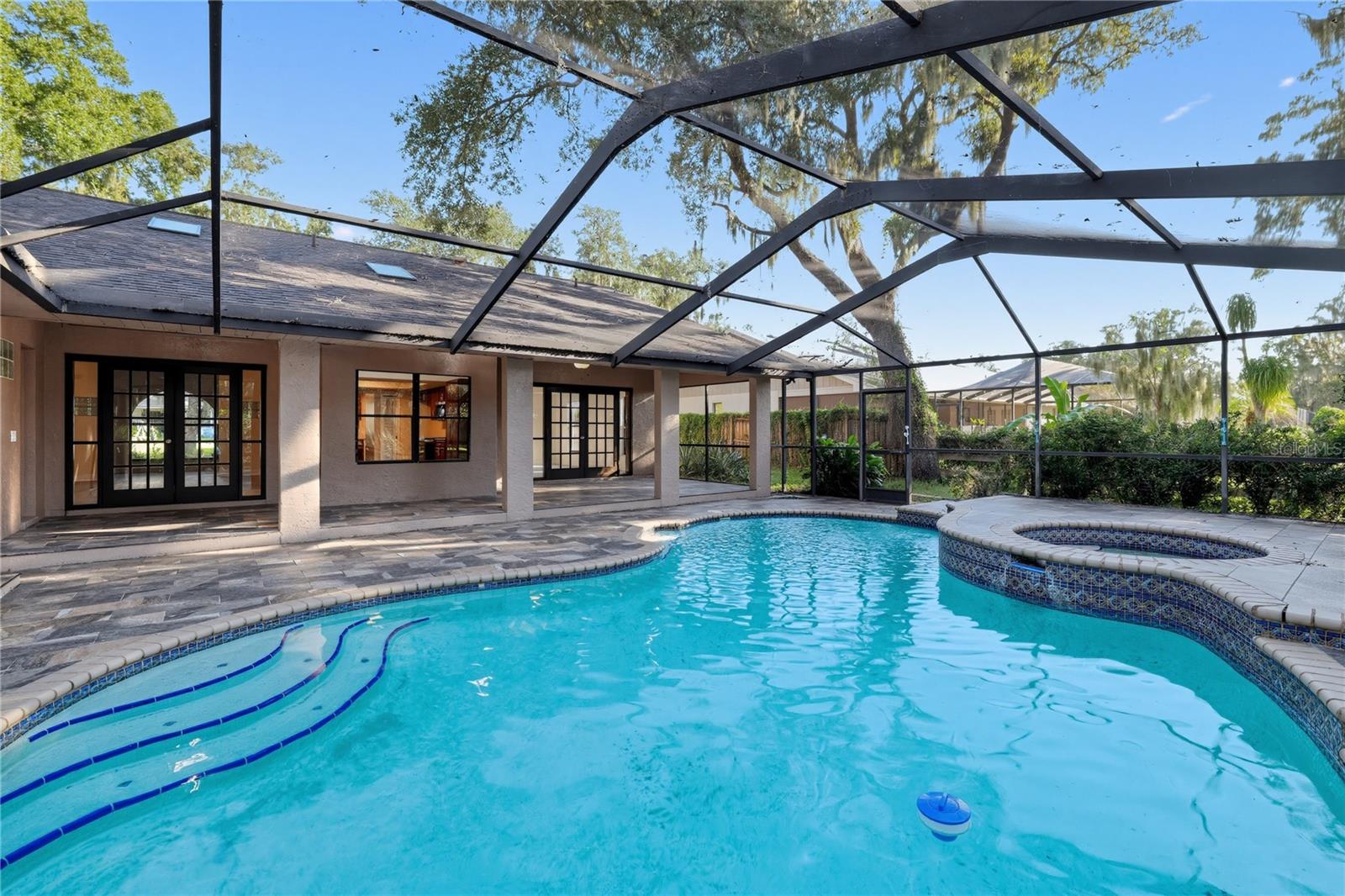 1005 HOLLYBERRY CT — photo 30