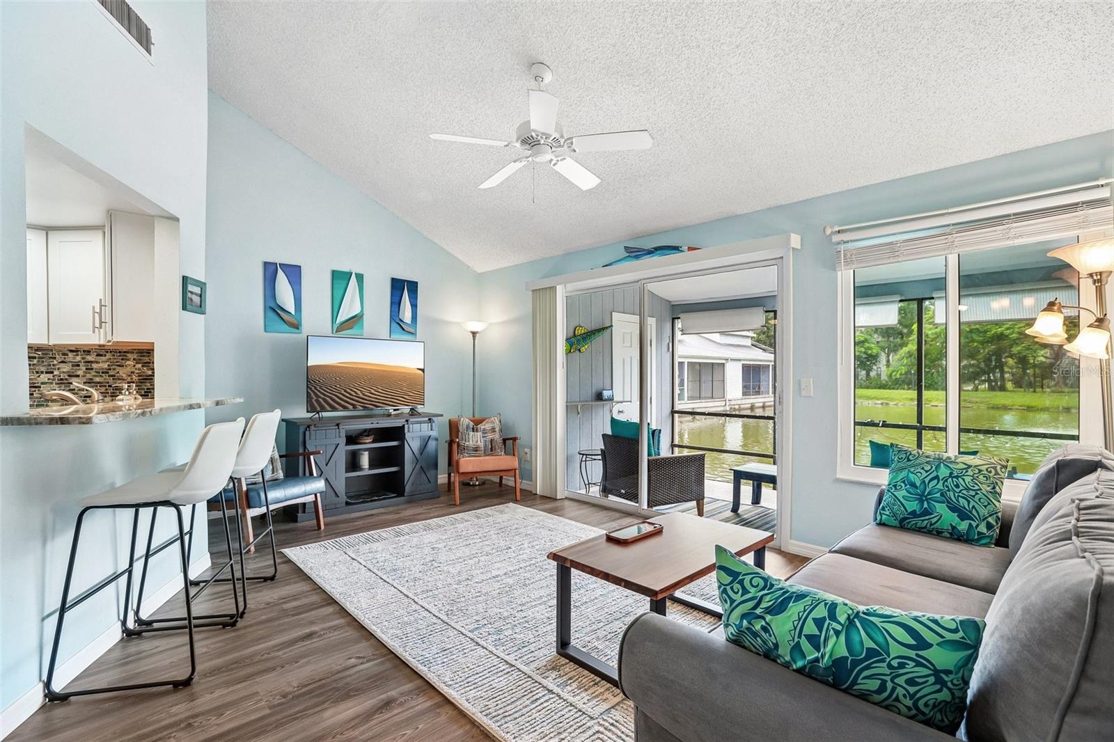 500 NEW YORK AVE #14 — photo 4