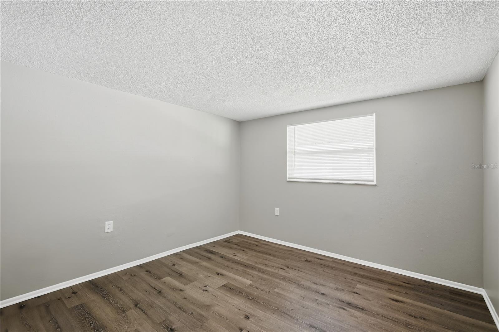 5639 GOLDEN NUGGET DR — photo 13