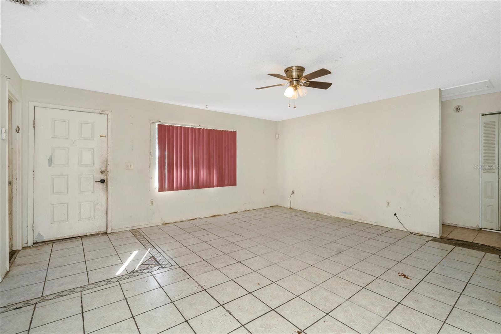 1002 PINE RIDGE CIR — photo 31