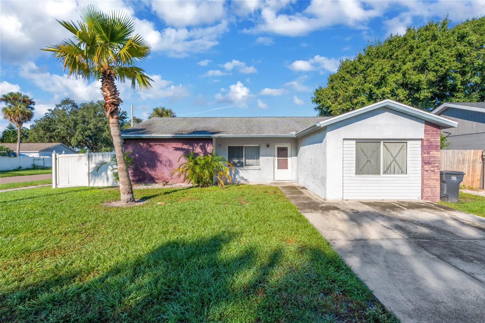 1002 PINE RIDGE CIR — photo 13