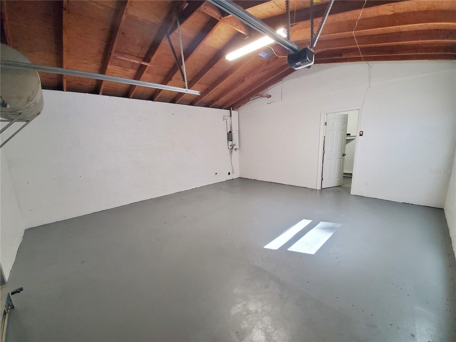 2661 COLUMBUS WAY S — photo 28