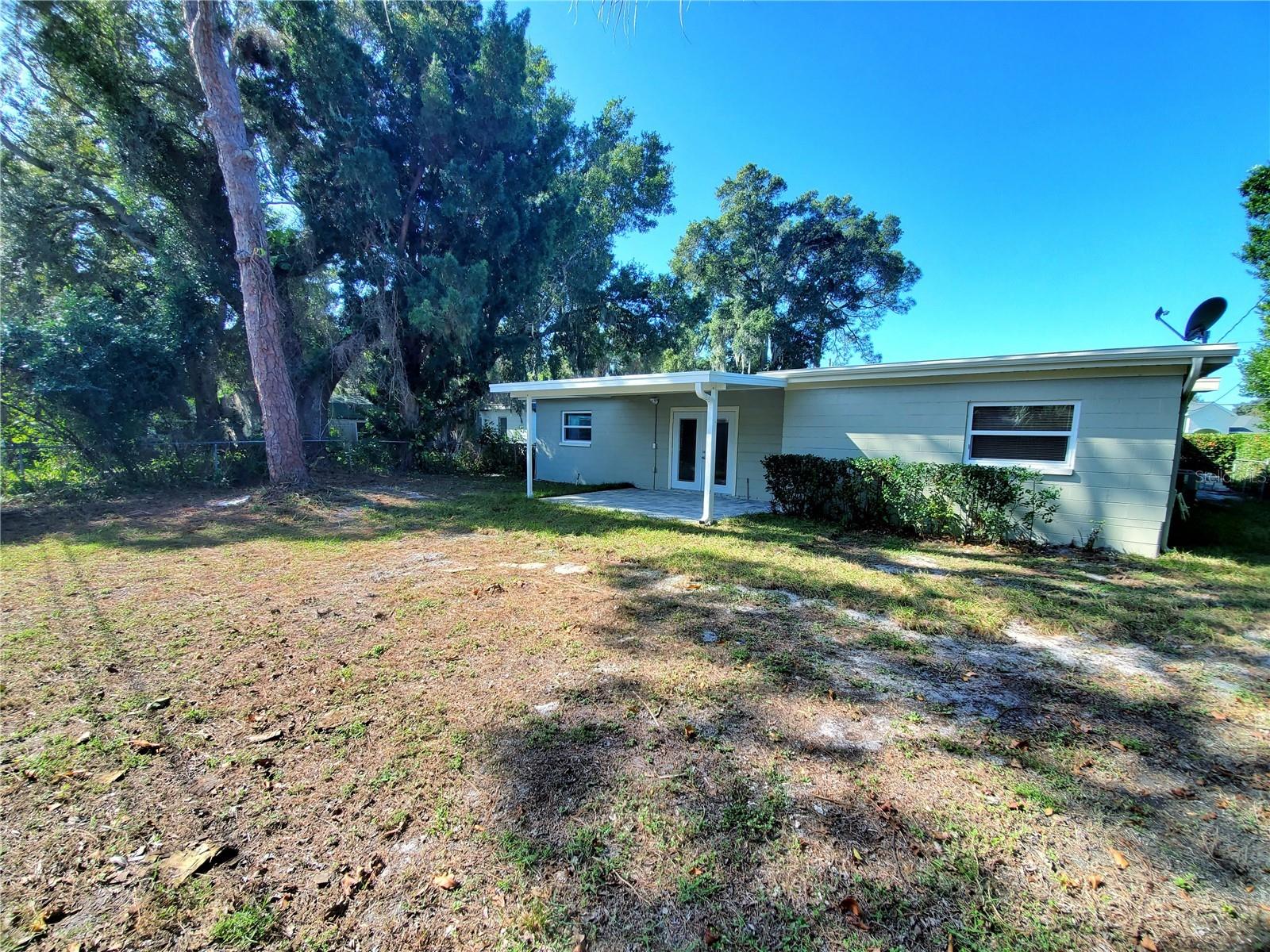 2661 COLUMBUS WAY S — photo 32