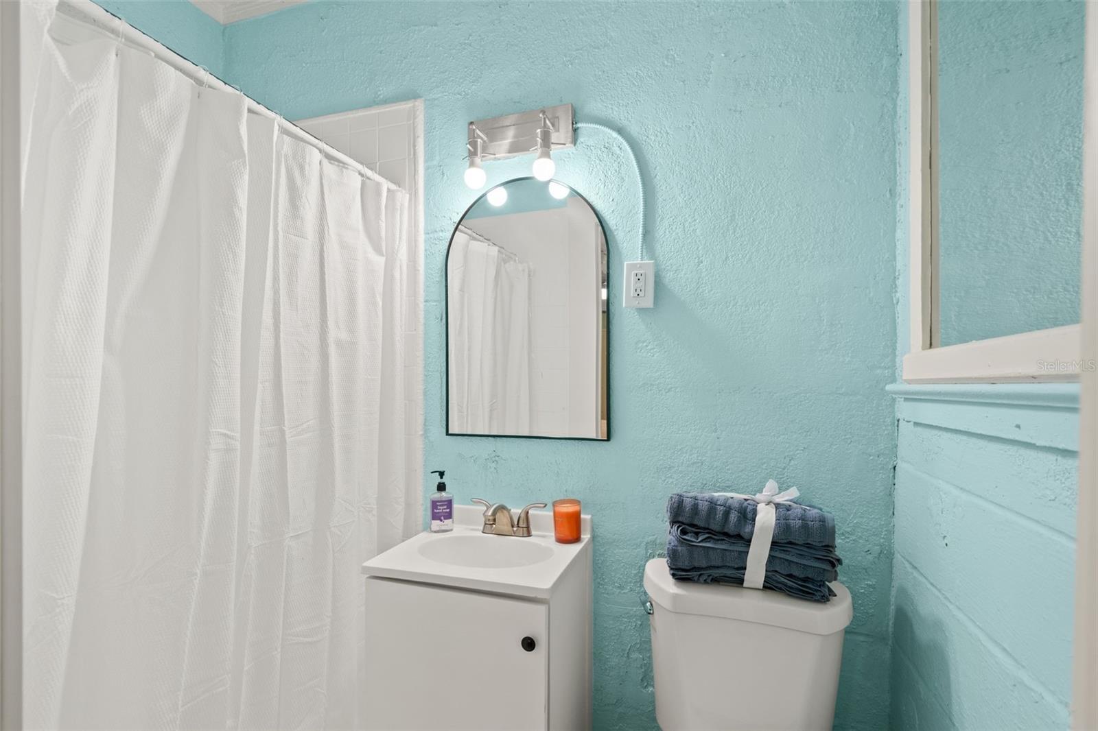 1307 S BERMUDA BLVD — photo 12