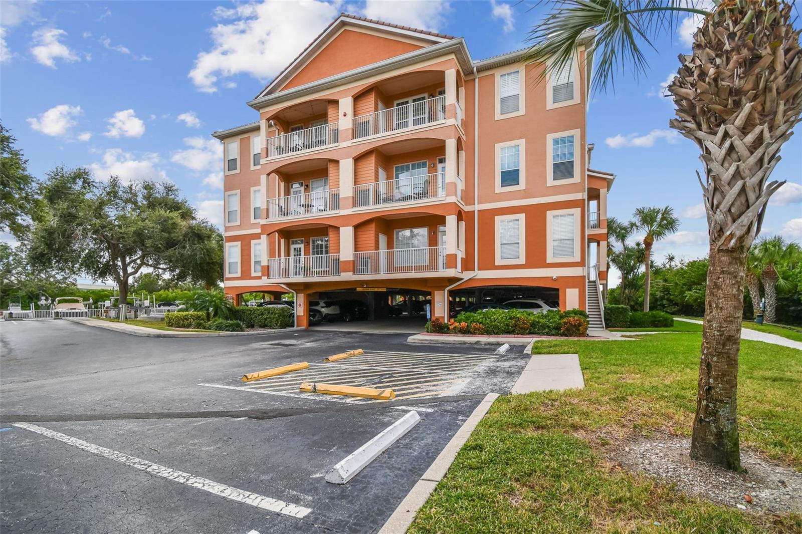 5000 CULBREATH KEY WAY #9-313 — photo 3