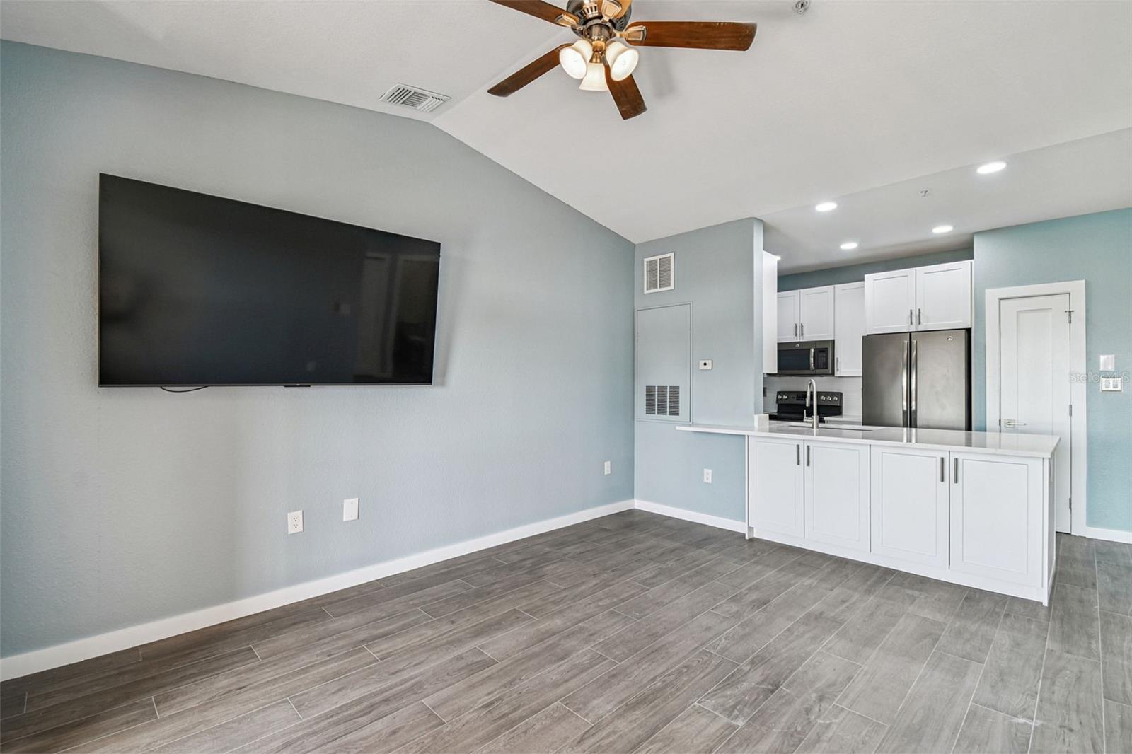 5000 CULBREATH KEY WAY #9-313 — photo 7