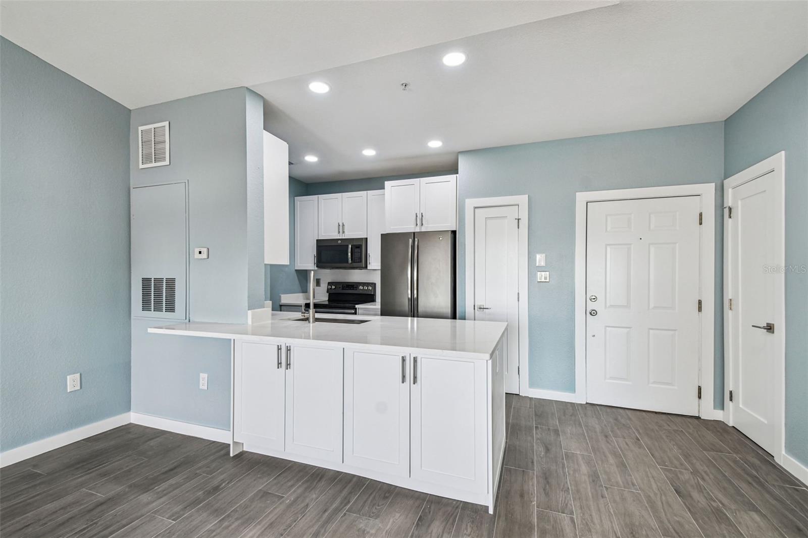 5000 CULBREATH KEY WAY #9-313 — photo 17