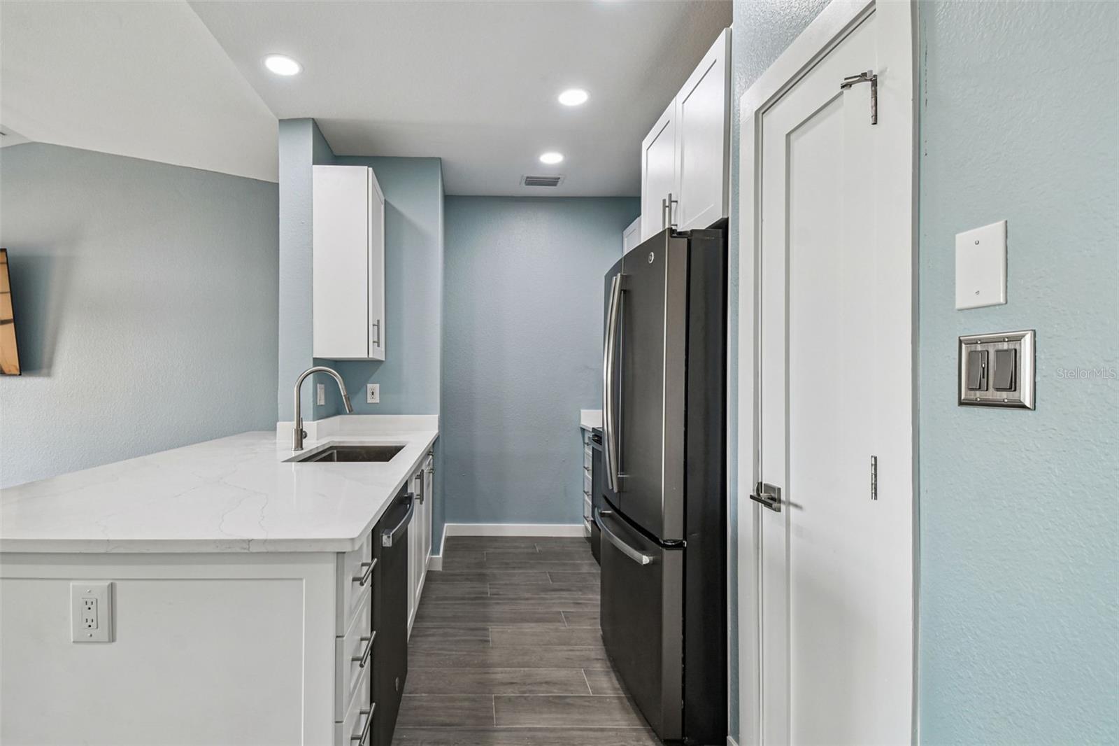 5000 CULBREATH KEY WAY #9-313 — photo 20