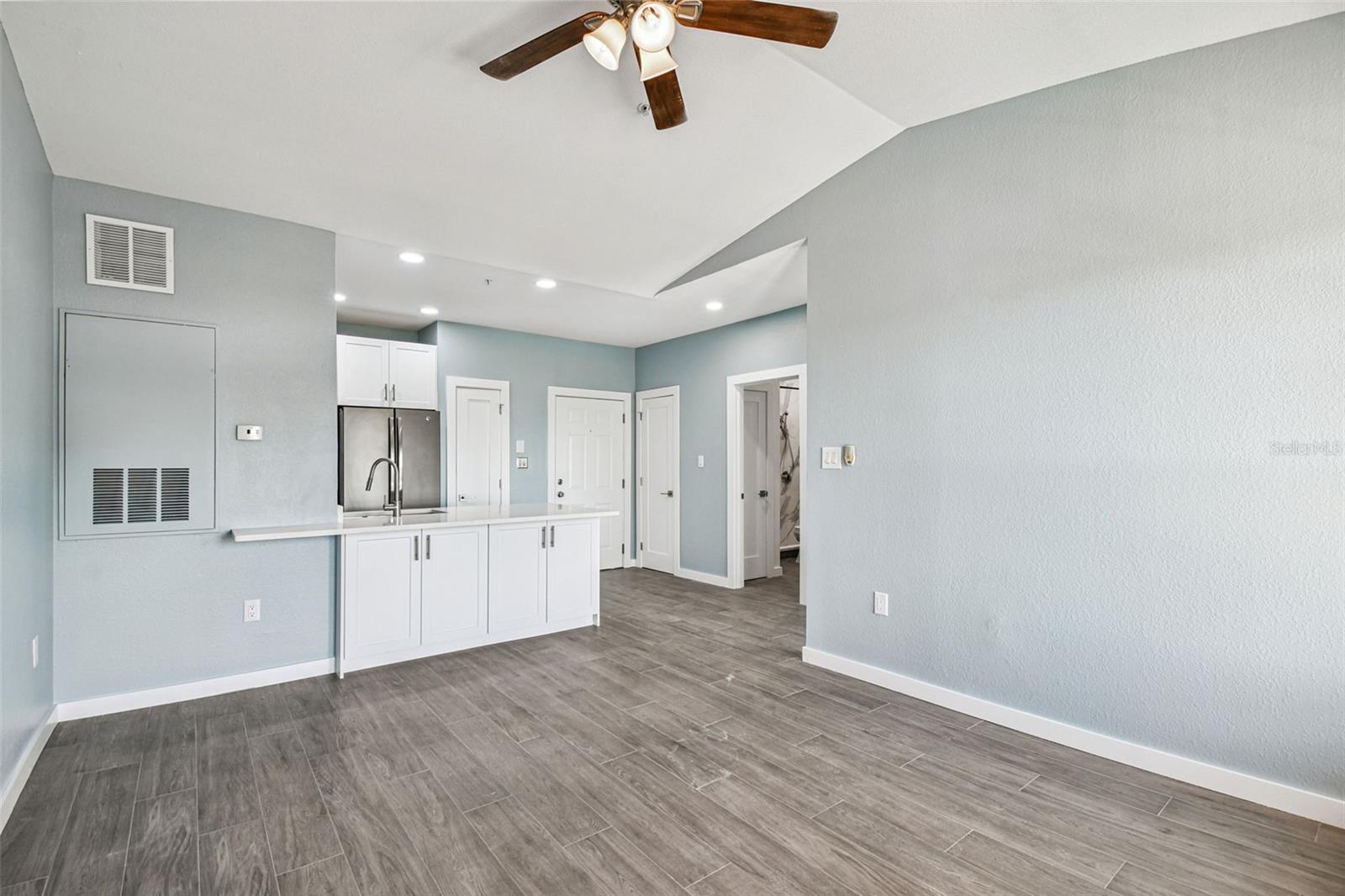 5000 CULBREATH KEY WAY #9-313 — photo 6