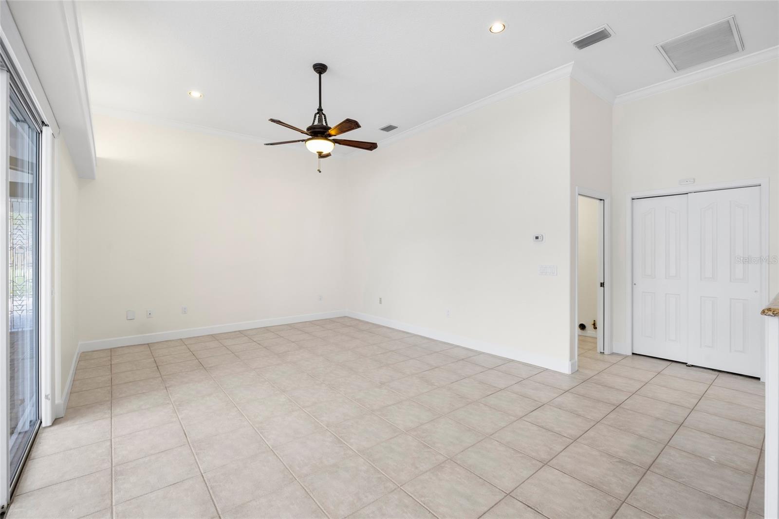 12009 BREWSTER DR — photo 30