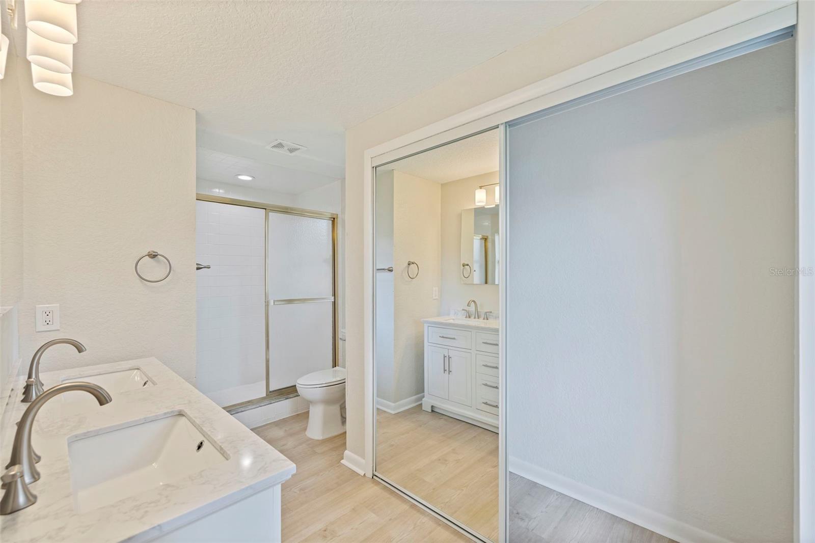 110 N NIMBUS AVE — photo 23