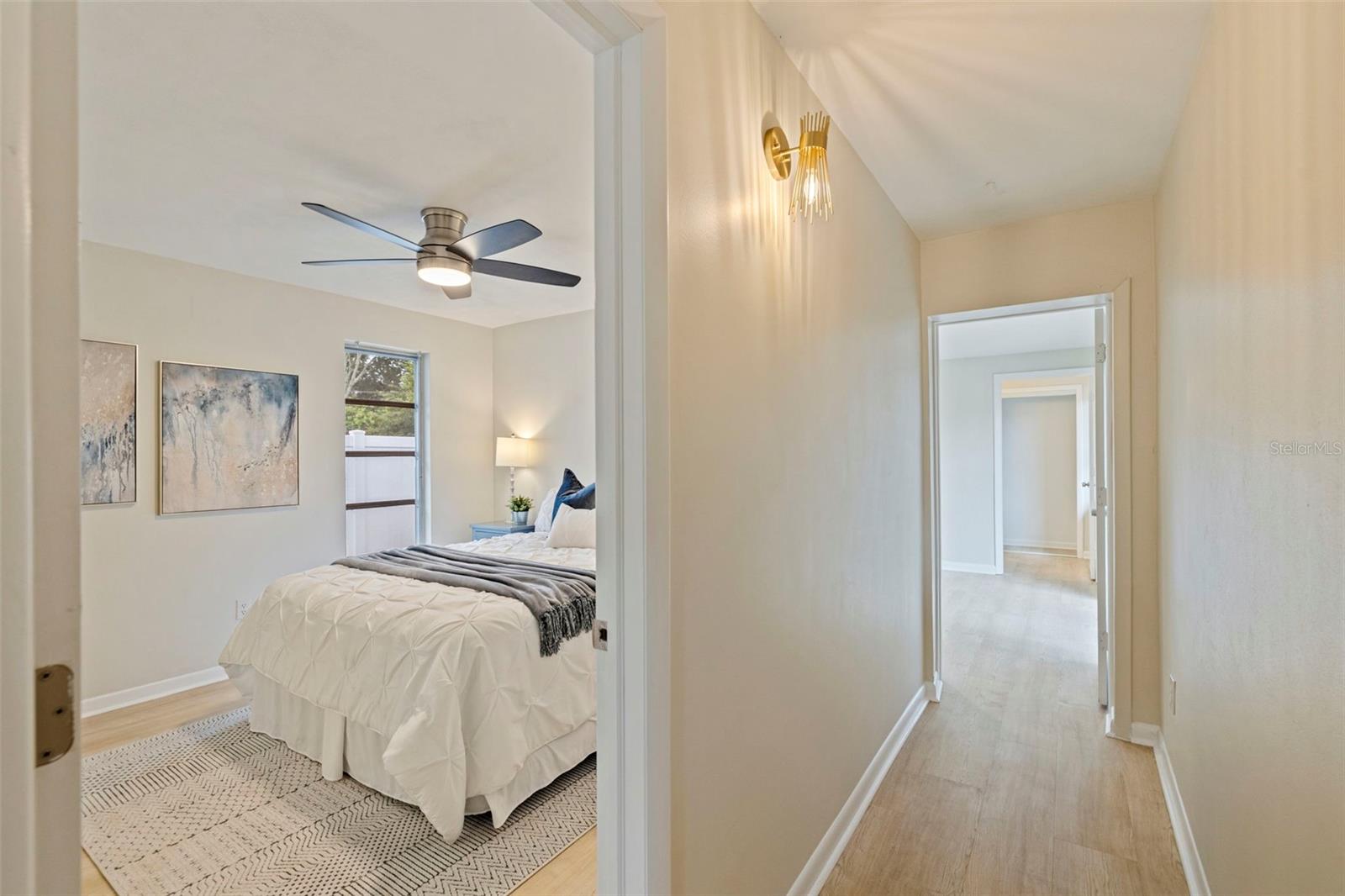 110 N NIMBUS AVE — photo 15