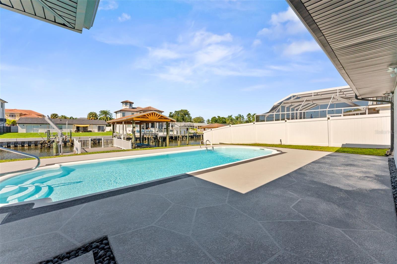 3912 FONTAINEBLEAU DR — photo 55