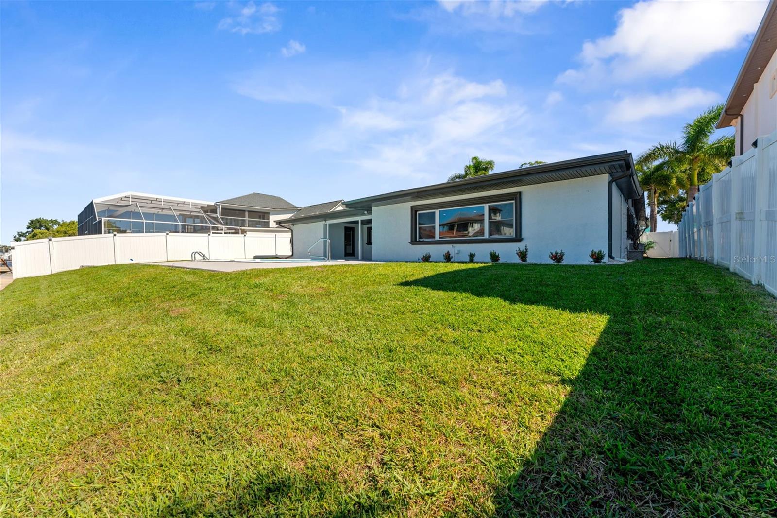 3912 FONTAINEBLEAU DR — photo 60