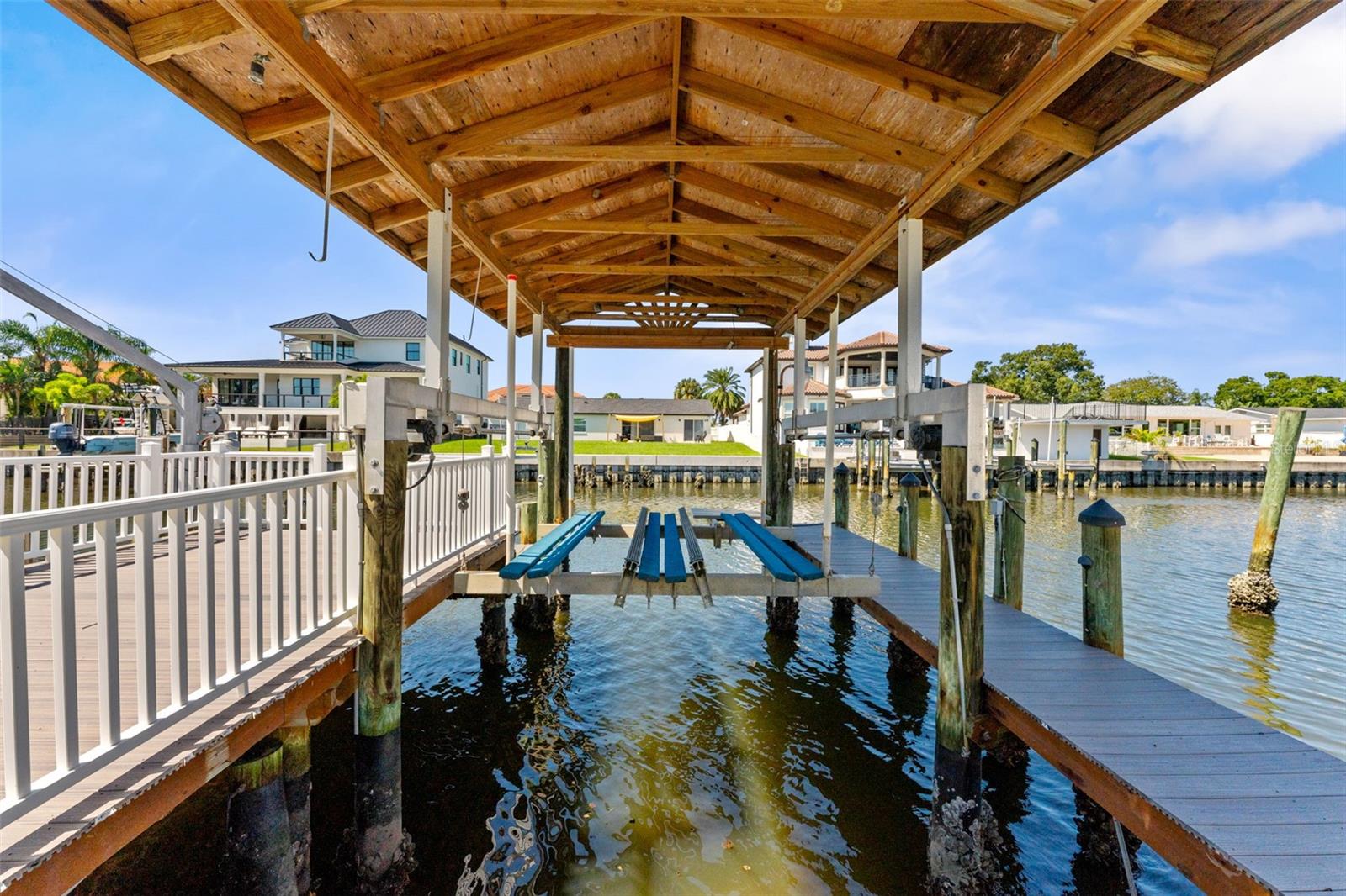 3912 FONTAINEBLEAU DR — photo 64