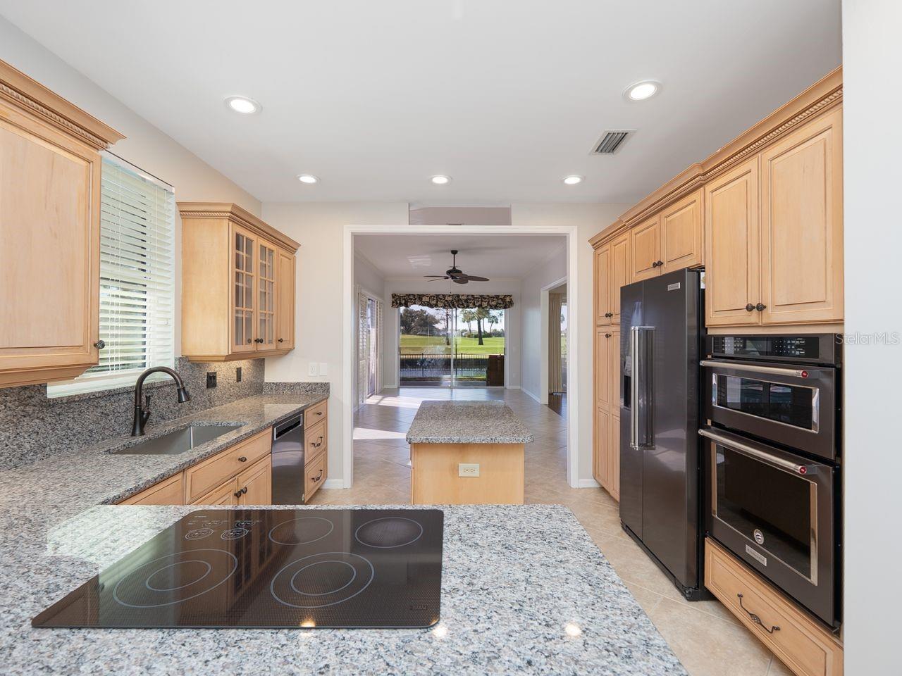 71 CAYMAN ISLES BLVD — photo 27