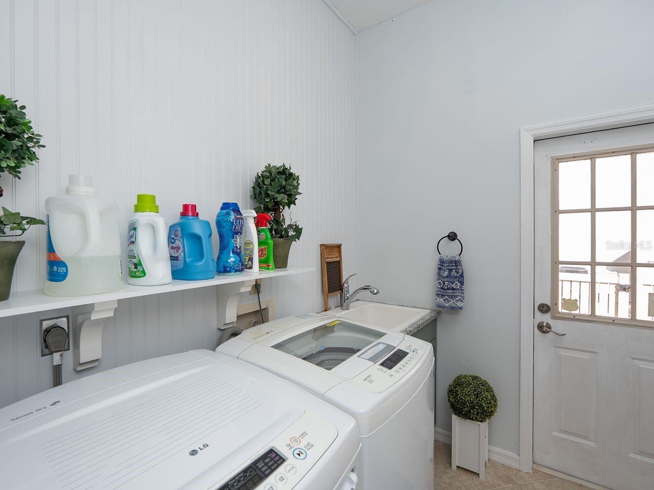 71 CAYMAN ISLES BLVD — photo 42