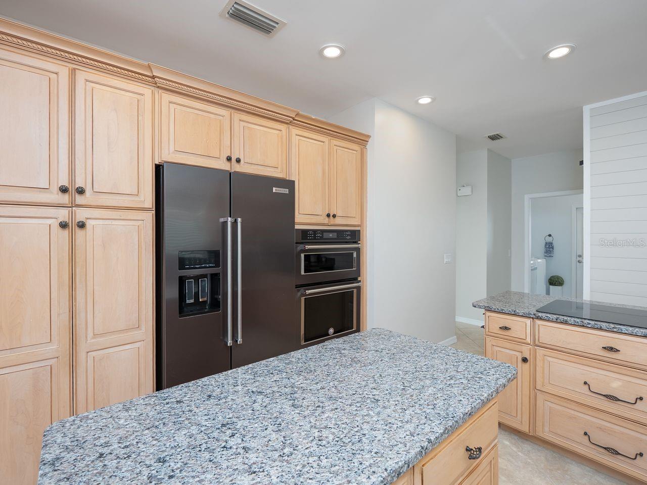 71 CAYMAN ISLES BLVD — photo 26