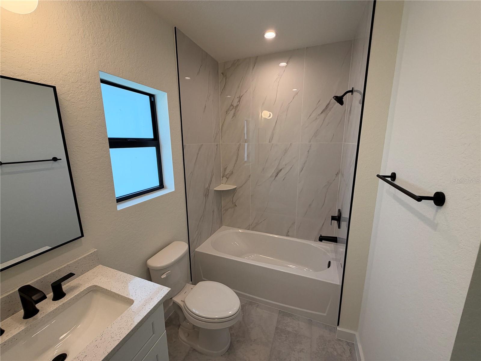 1414 HARBELL ST — photo 15
