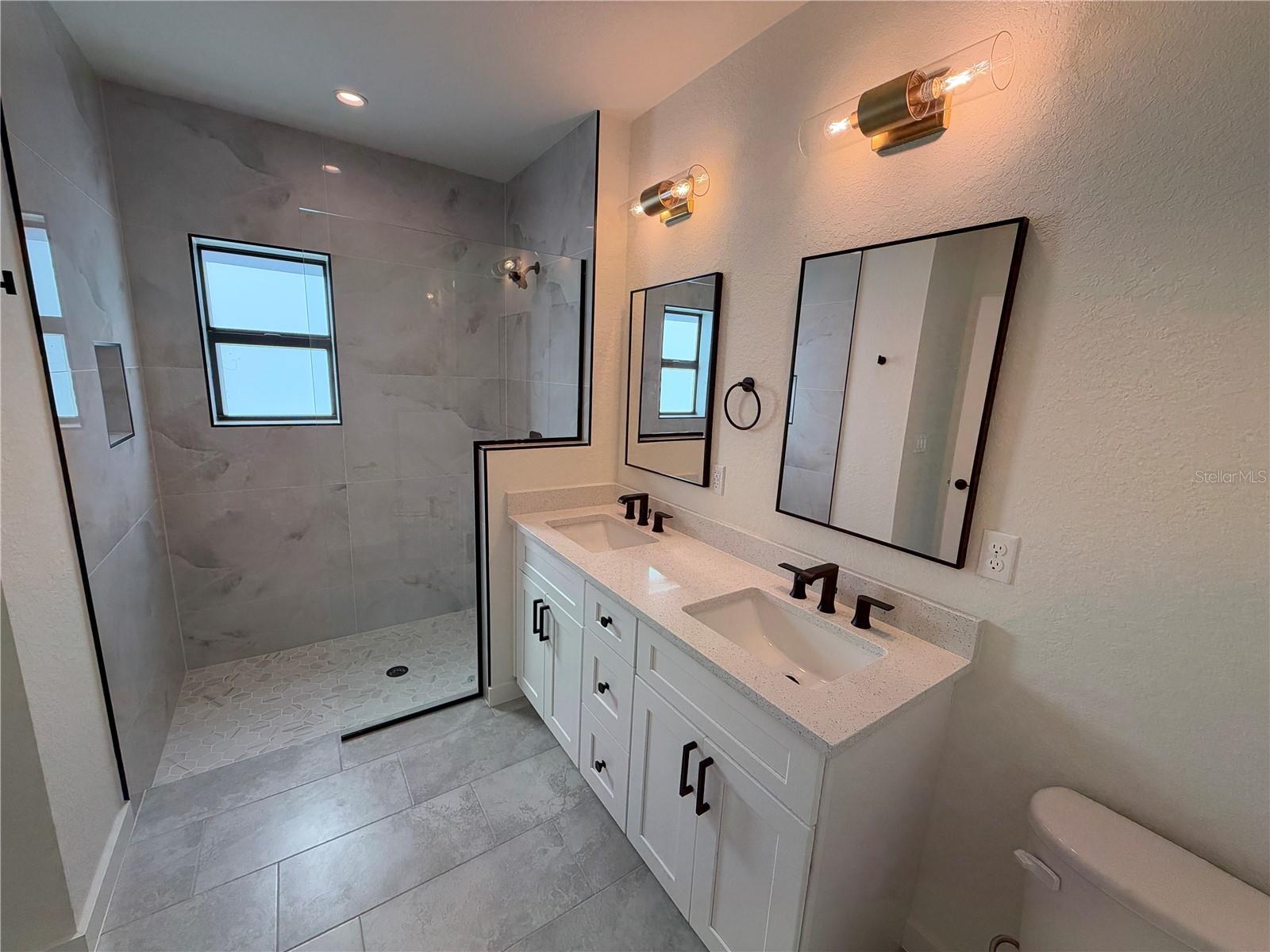 1414 HARBELL ST — photo 12