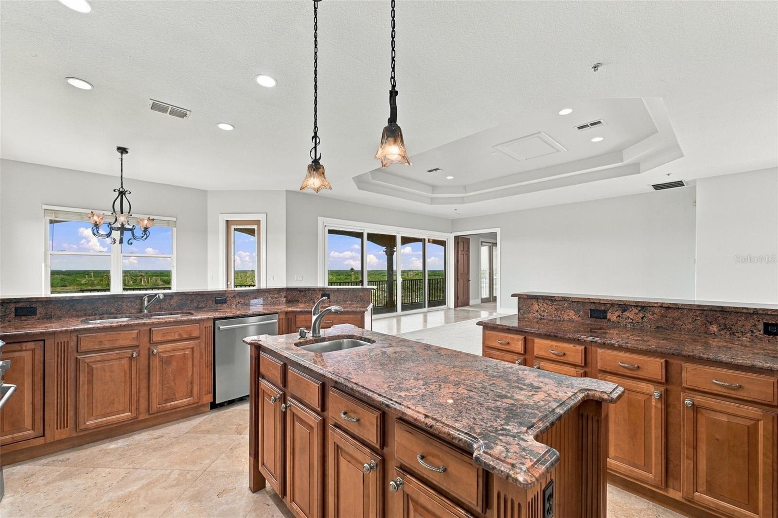 5644 EMERALD POINTE CIR — photo 19
