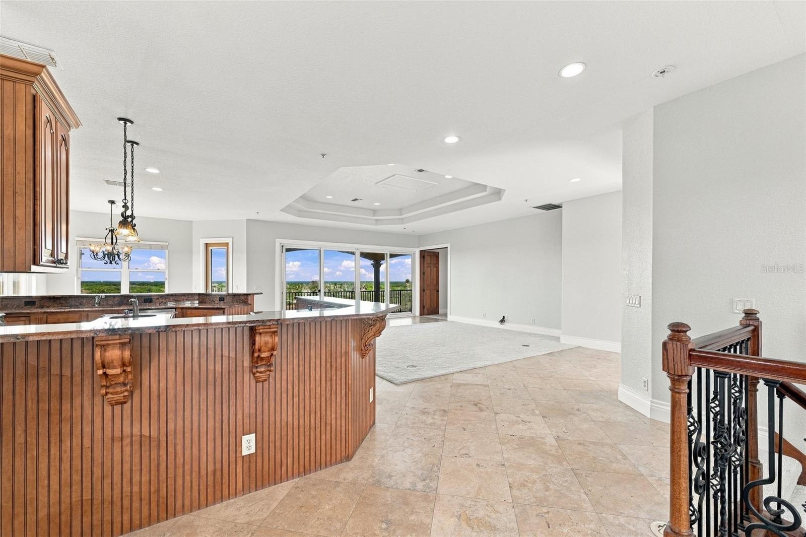 5644 EMERALD POINTE CIR — photo 9