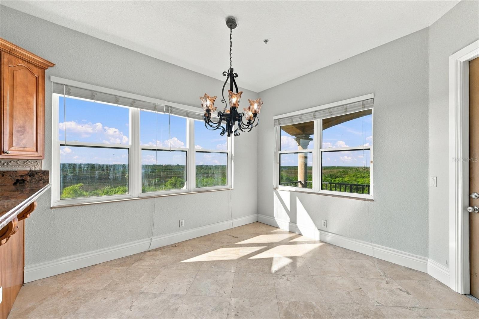 5644 EMERALD POINTE CIR — photo 22
