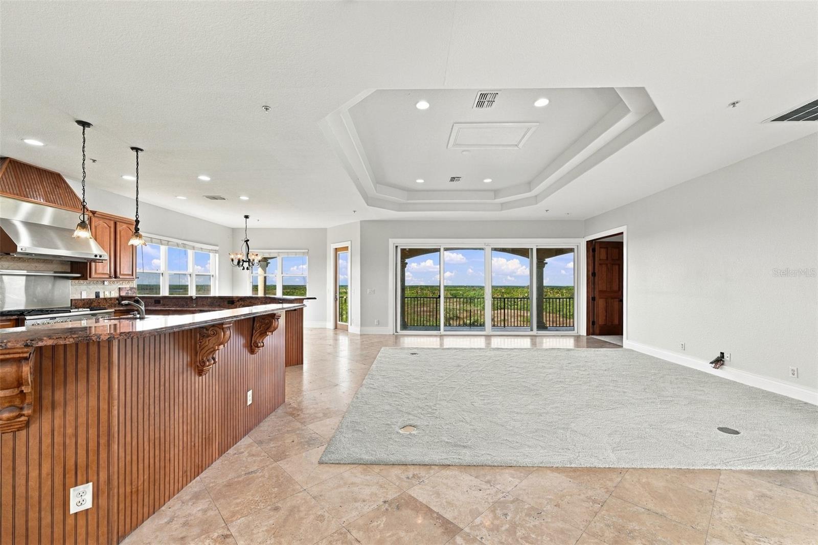 5644 EMERALD POINTE CIR — photo 10