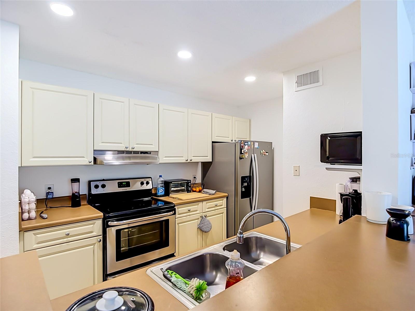 9481 HIGHLAND OAK DR #1202 — photo 15