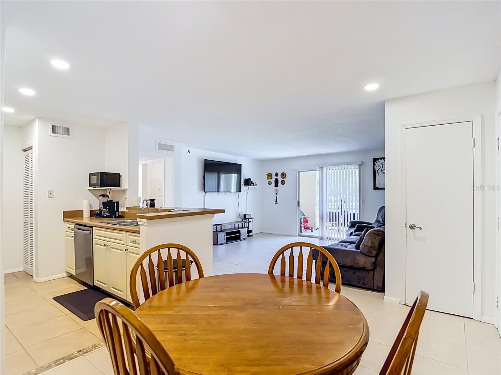 9481 HIGHLAND OAK DR #1202 — photo 16