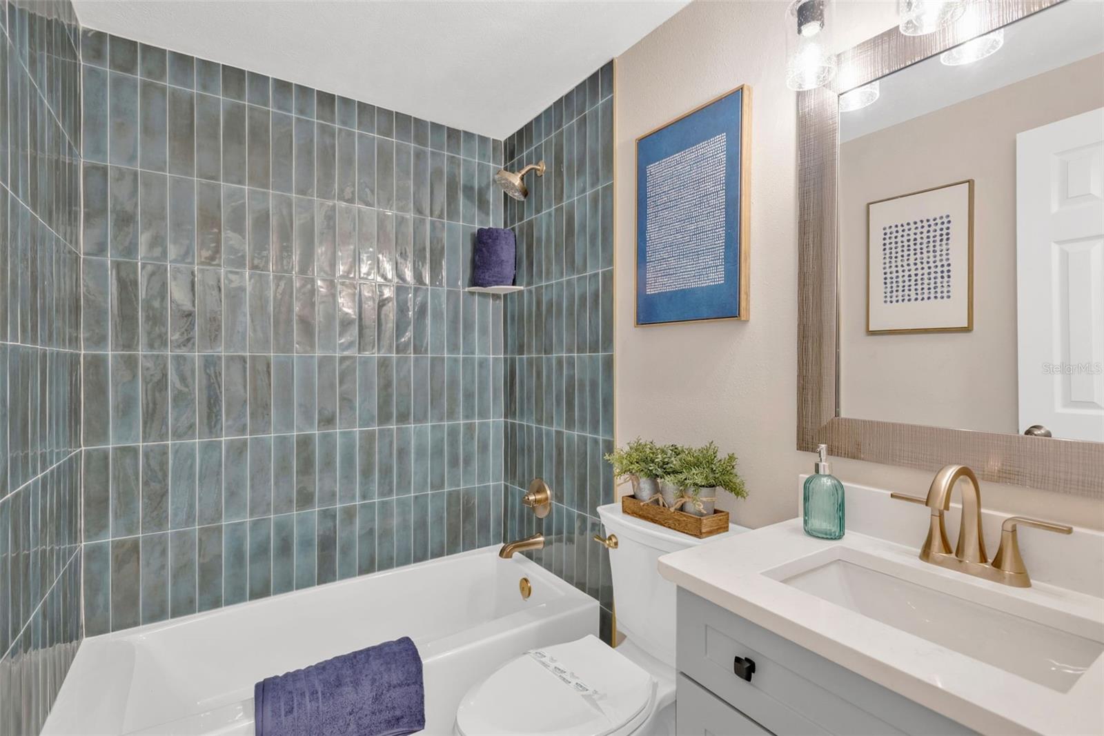 6809 VALRIE LN — photo 12