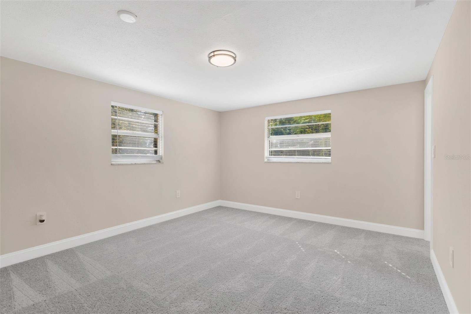 6809 VALRIE LN — photo 19