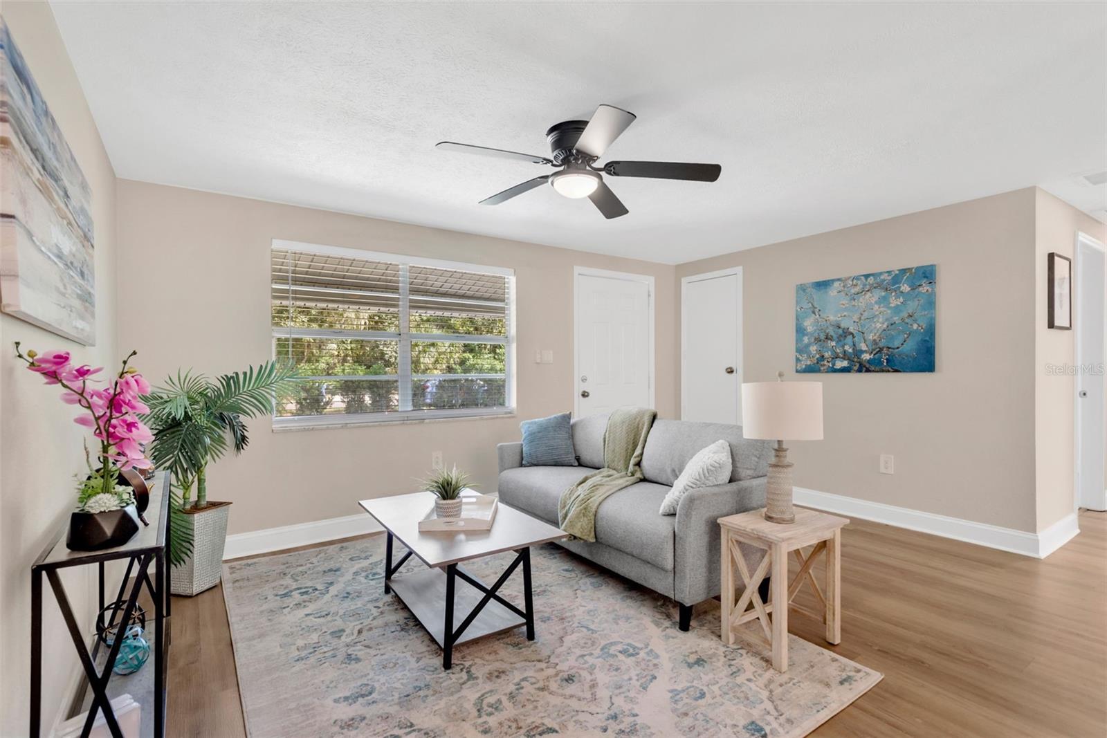 6809 VALRIE LN — photo 10