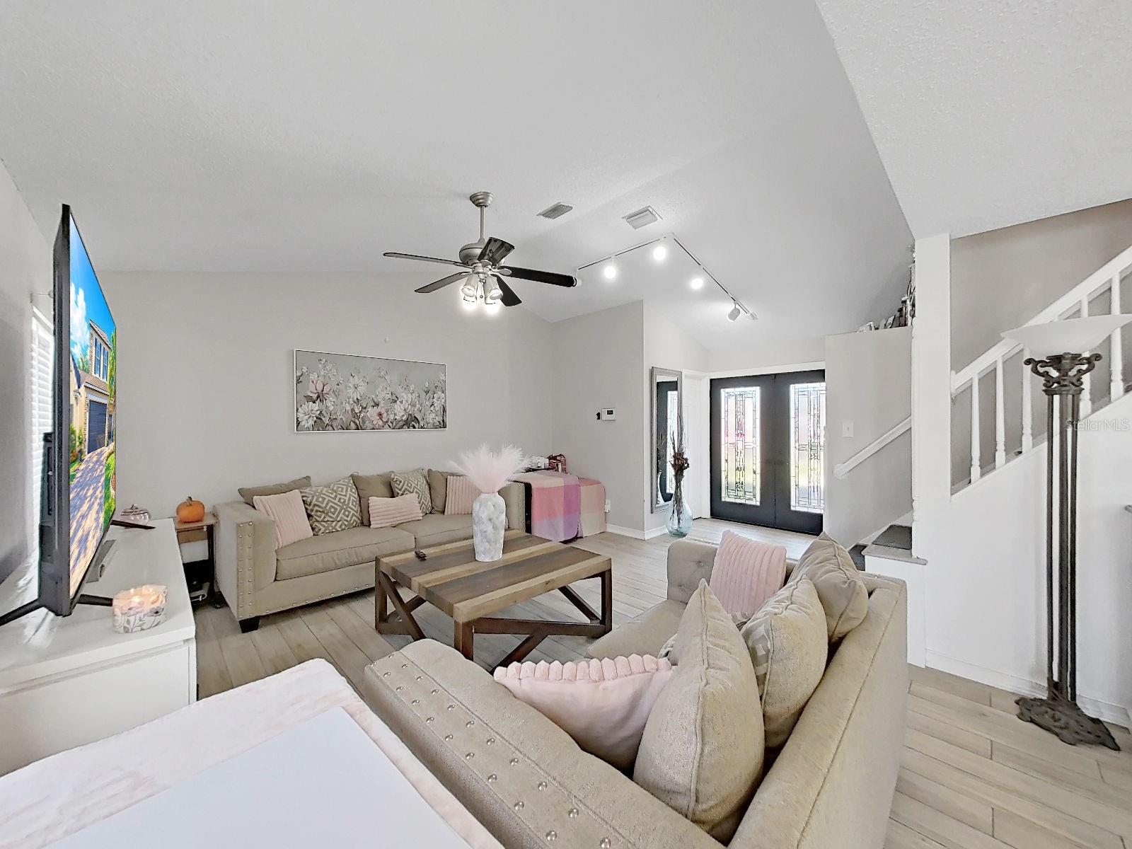 9713 LITTLE POND WAY — photo 24